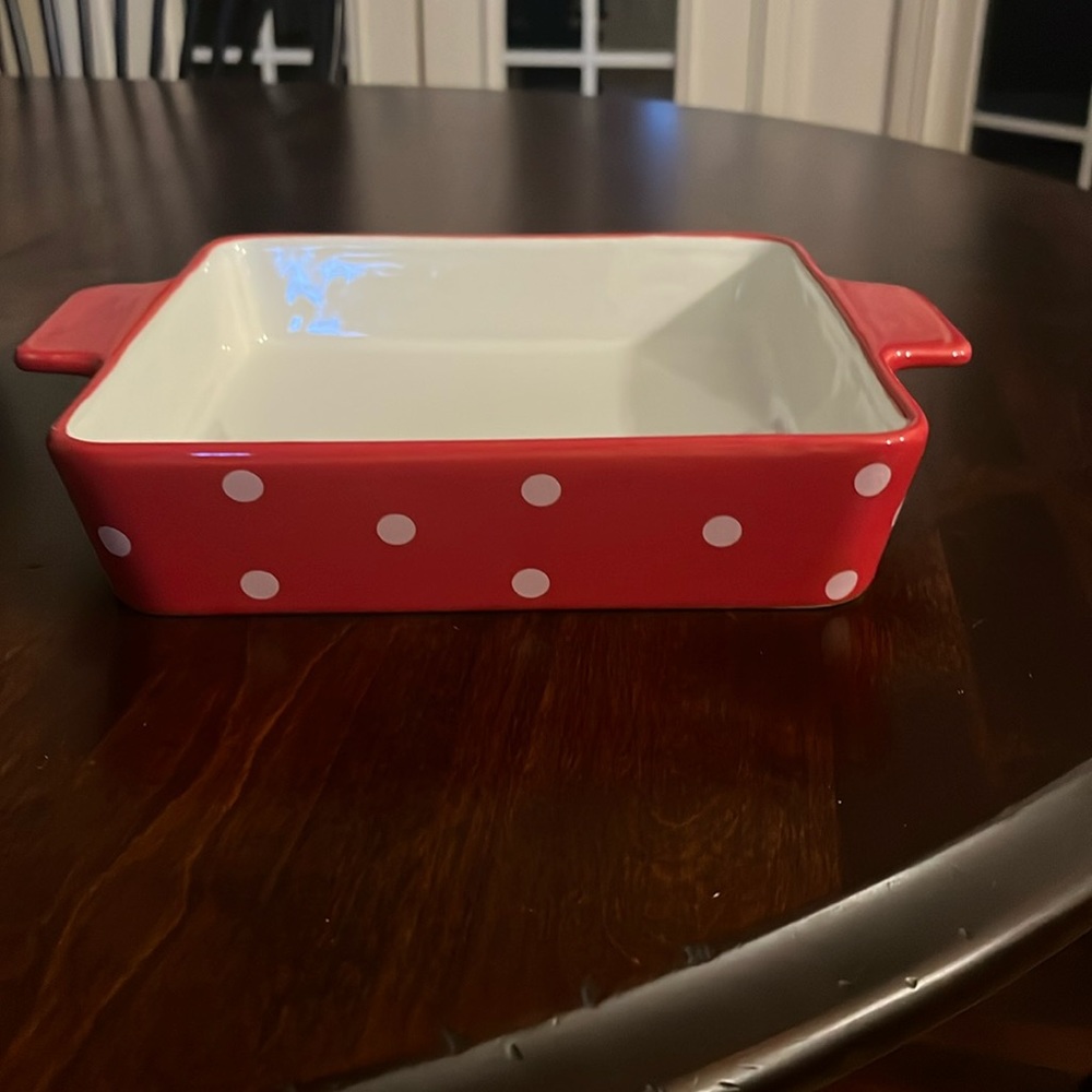 Boston warehouse stoneware baking dish